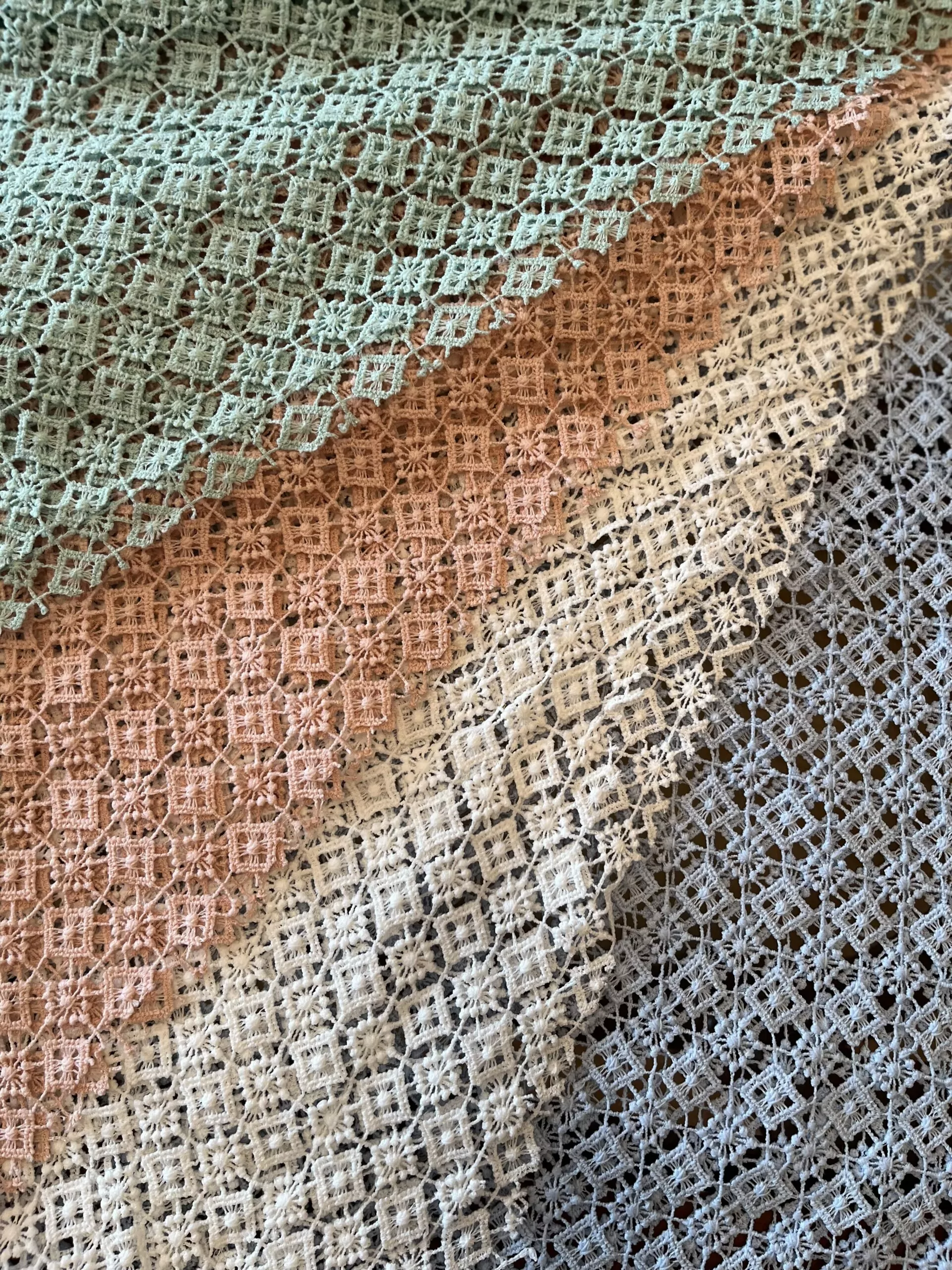 Ажур Y 135 Ажур Y 135 зображення